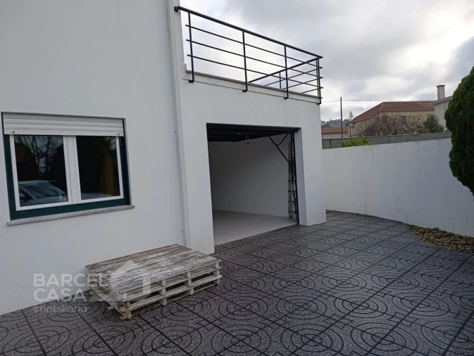 Moradia T3 para Venda em Antas Foto 23