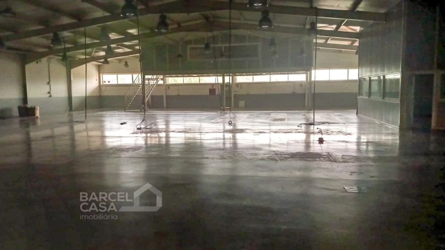 Armazém para Venda em Barcelos, V.Boa, V.Frescainha Foto 2