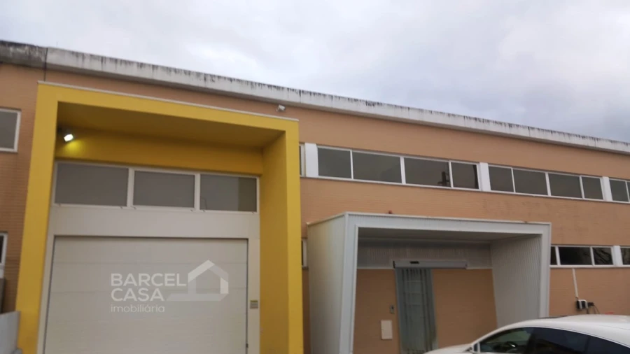Armazém para Venda em Barcelos, V.Boa, V.Frescainha