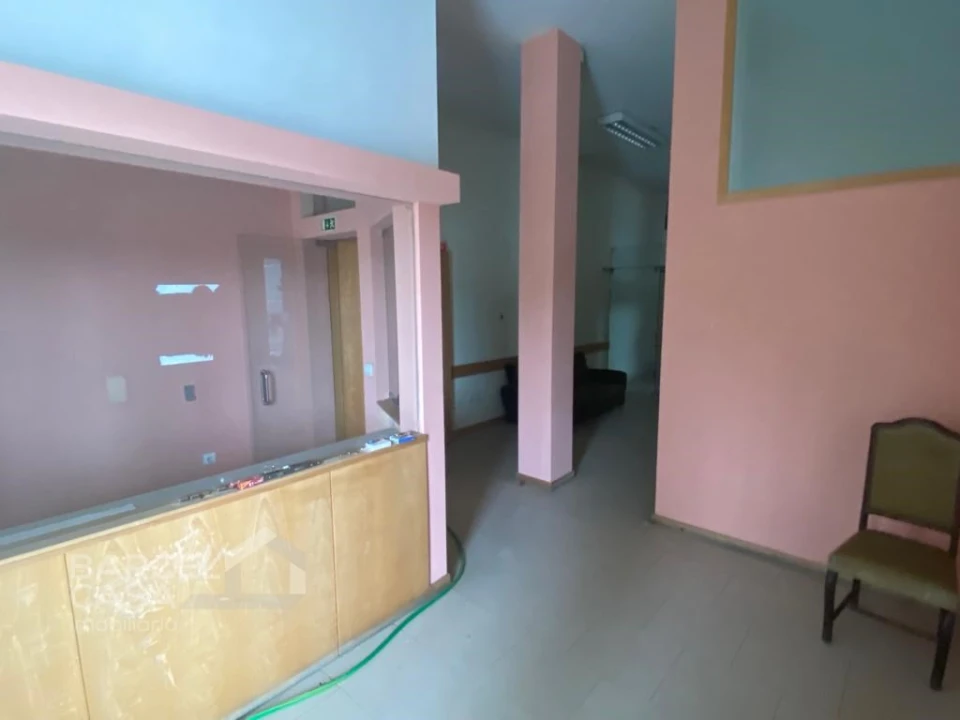 Loja para Arrendamento em Barcelos, V.Boa, V.Frescainha Foto 7