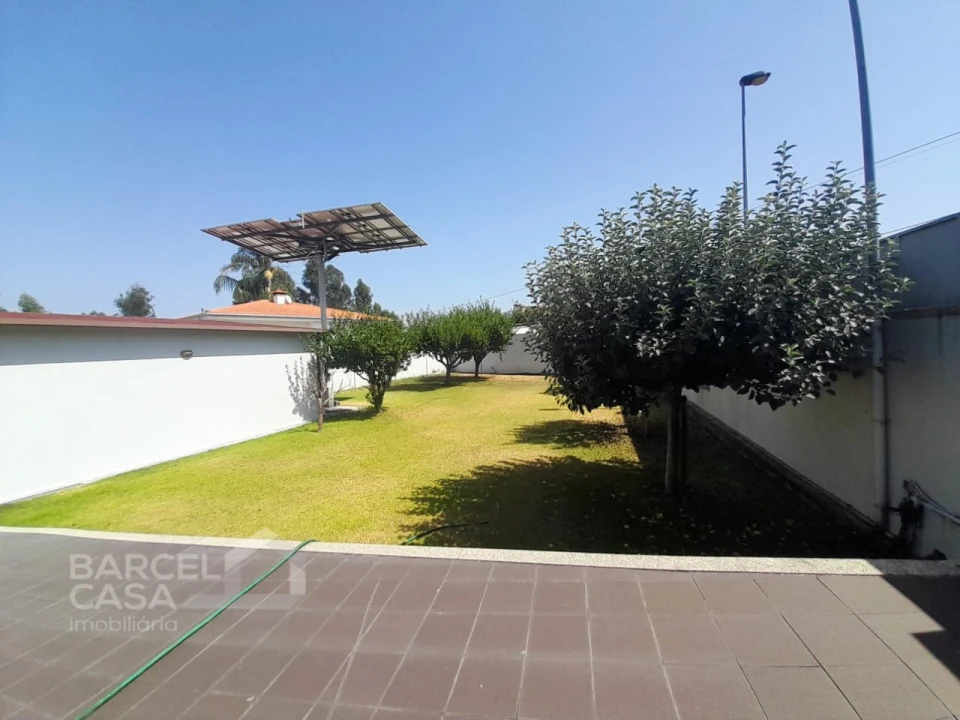 Moradia T5 para Venda em Campo e Tamel (São Pedro Fins) Foto 30