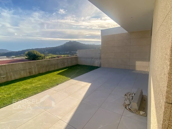 Moradia T3 para Venda em Abade de Neiva Foto 7