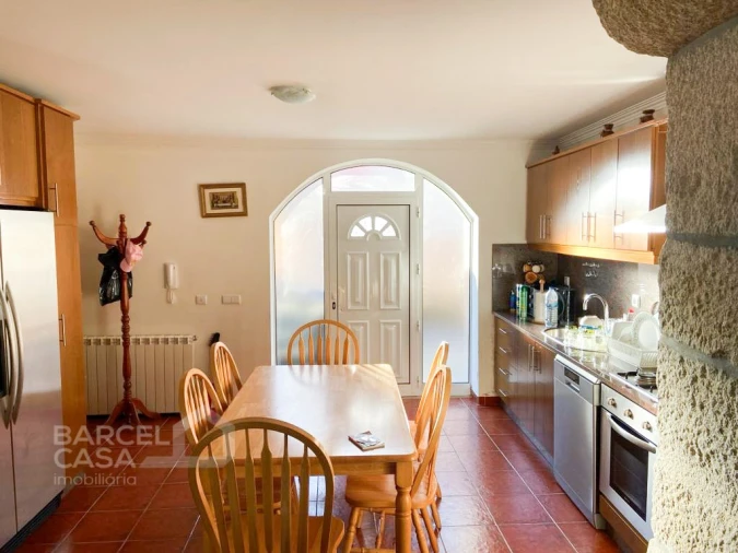 Moradia T2 para Venda em Vila Cova e Feitos Foto 5