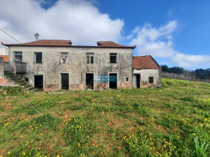 Moradia T8 para Venda em Prazeres Foto 2