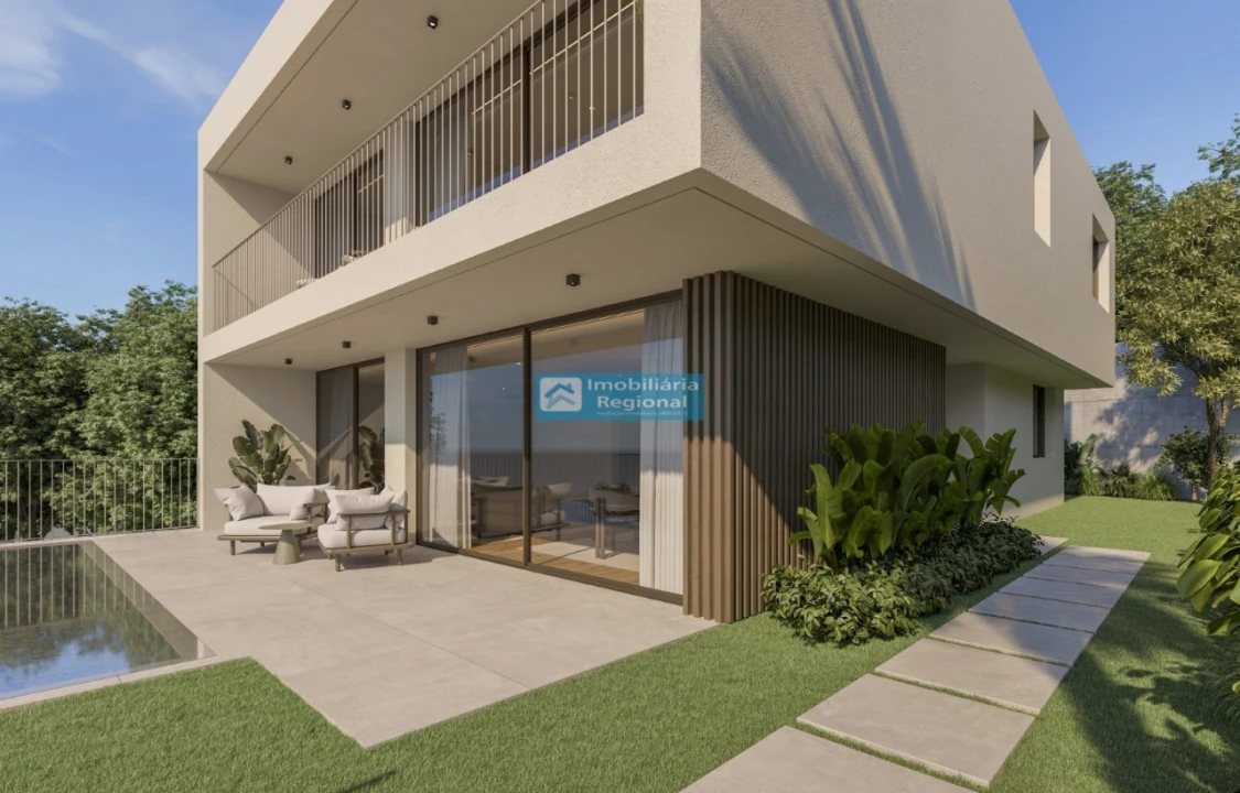 Moradia T4 para Venda em Monte Foto 1