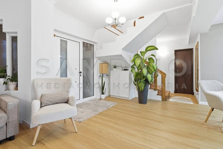 Moradia T3 para Venda em Gondomar (São Cosme), Valbom e Jovim Foto 23