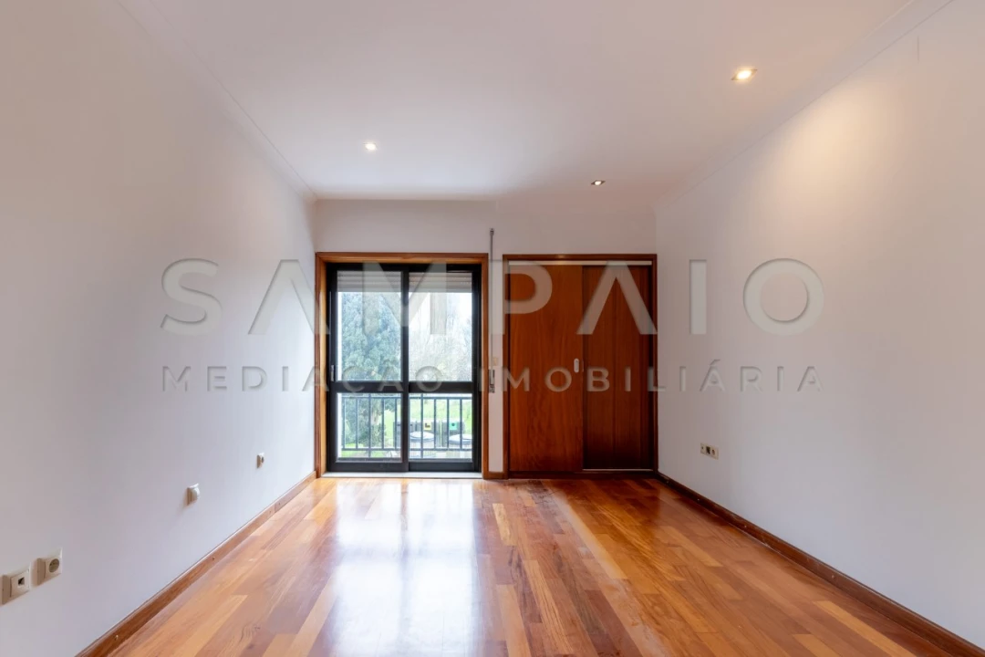 Apartamento T2 para Venda em Gondomar (São Cosme), Valbom e Jovim Foto 12