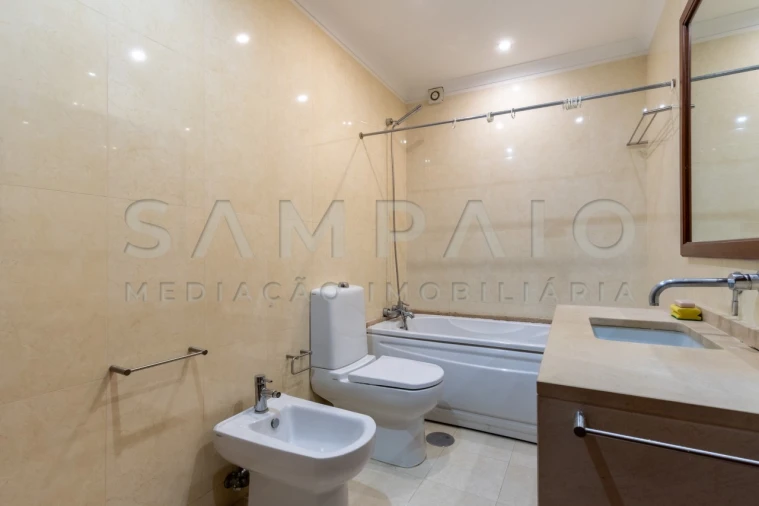 Apartamento T2 para Venda em Gondomar (São Cosme), Valbom e Jovim Foto 11