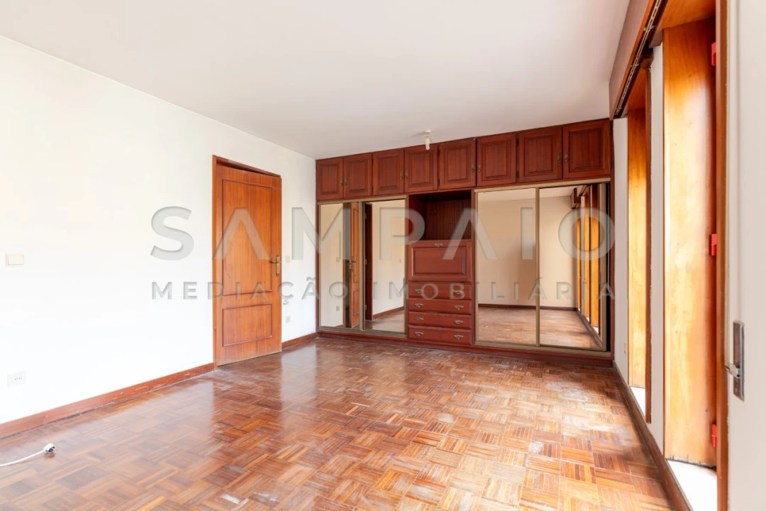 Apartamento T3 para Venda em São Mamede de Infesta e Senhora da Hora Foto 8