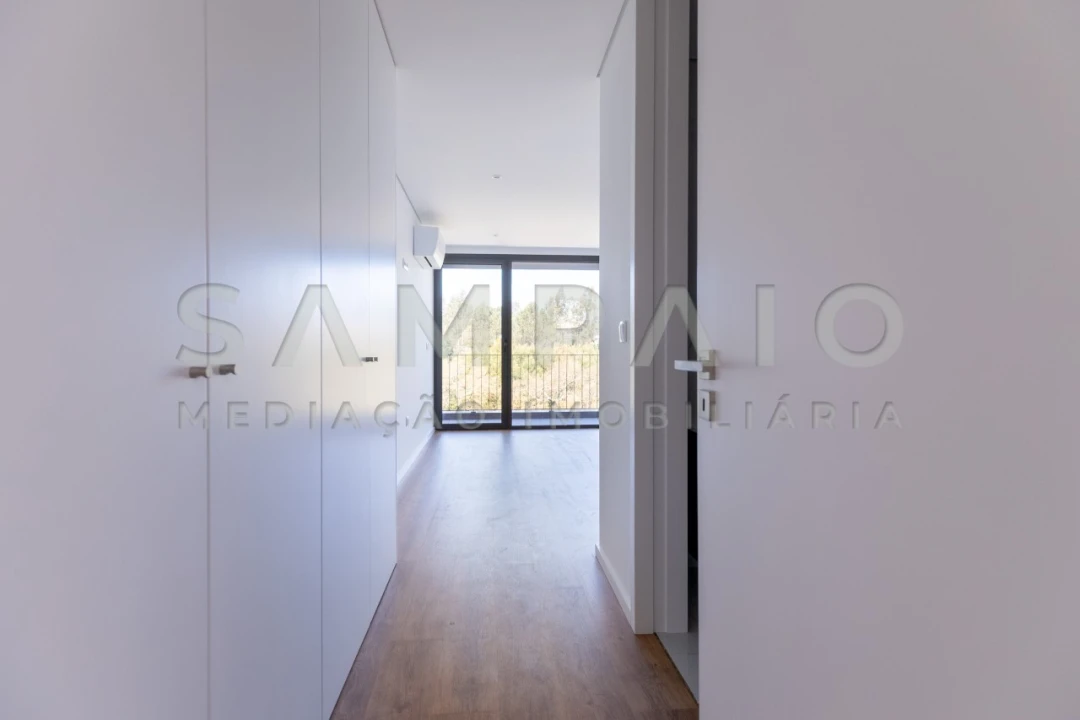 Moradia T3 para Venda em Fânzeres e São Pedro da Cova Foto 48