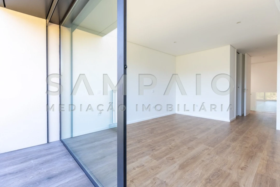 Moradia T3 para Venda em Fânzeres e São Pedro da Cova Foto 54