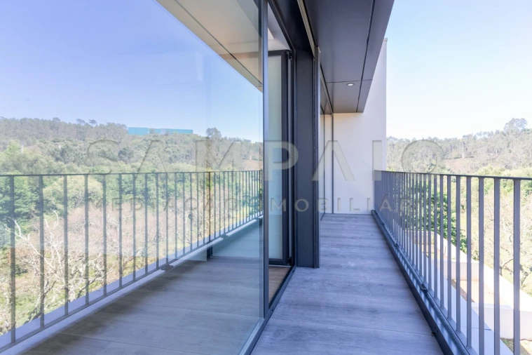 Moradia T3 para Venda em Fânzeres e São Pedro da Cova Foto 57