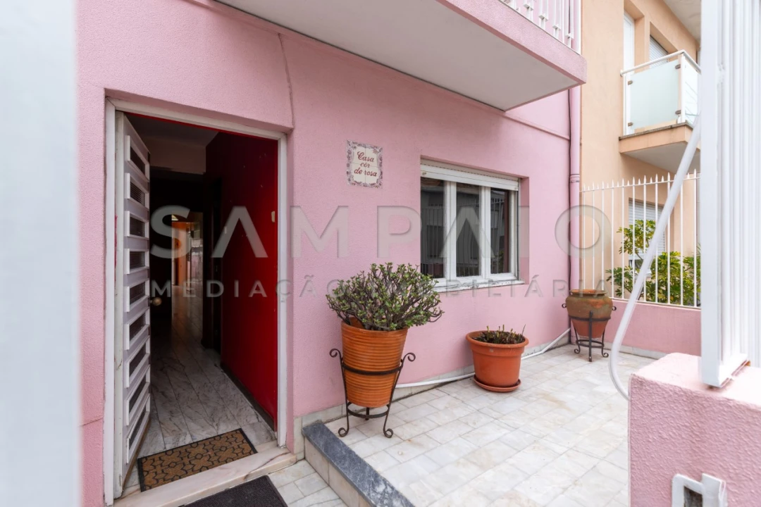 Moradia T3 para Venda em Rio Tinto Foto 2