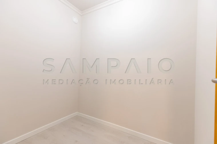 Apartamento T2 para Venda em Gondomar (São Cosme), Valbom e Jovim Foto 16