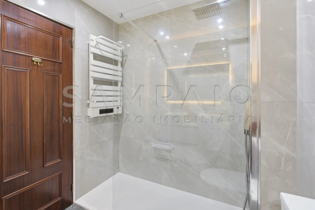 Moradia T3 para Venda em Fânzeres e São Pedro da Cova Foto 20