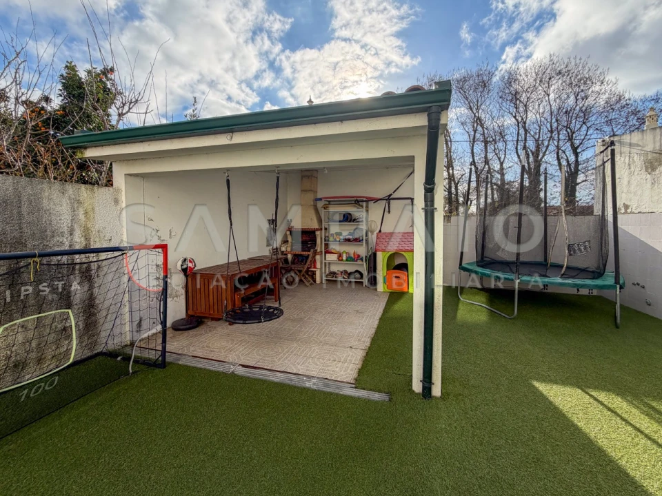 Moradia T3 para Venda em Fânzeres e São Pedro da Cova Foto 38