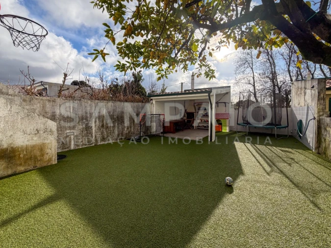 Moradia T3 para Venda em Fânzeres e São Pedro da Cova Foto 36