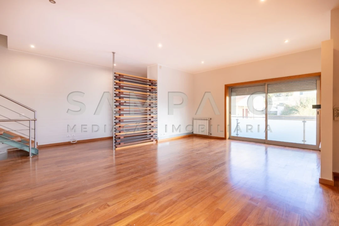 Moradia T4 para Venda em Gondomar (São Cosme), Valbom e Jovim Foto 7