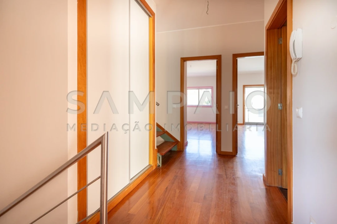 Moradia T4 para Venda em Gondomar (São Cosme), Valbom e Jovim Foto 33