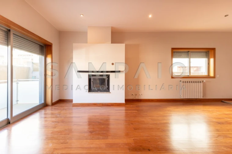 Moradia T4 para Venda em Gondomar (São Cosme), Valbom e Jovim Foto 10