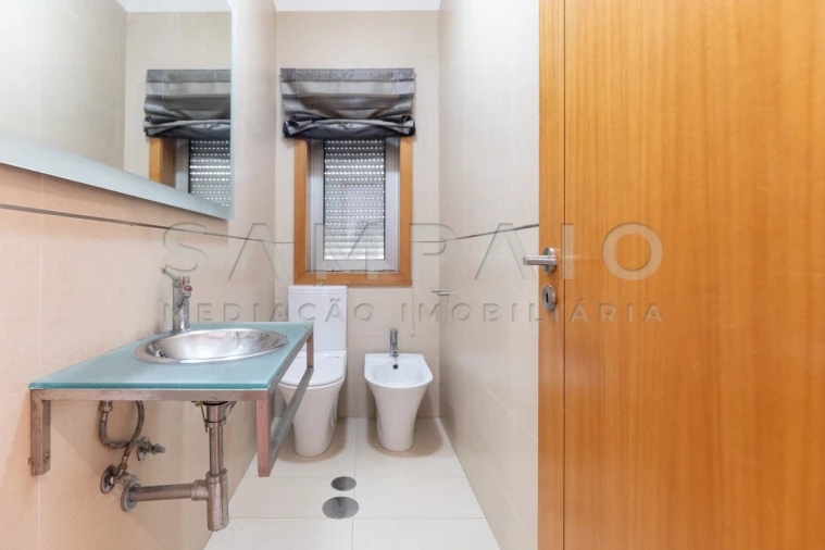 Moradia T4 para Venda em Gondomar (São Cosme), Valbom e Jovim Foto 12