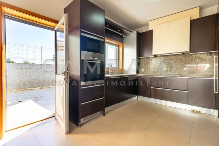 Moradia T4 para Venda em Gondomar (São Cosme), Valbom e Jovim Foto 14