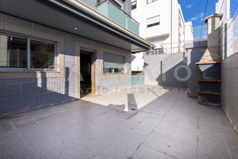 Moradia T4 para Venda em Gondomar (São Cosme), Valbom e Jovim Foto 18