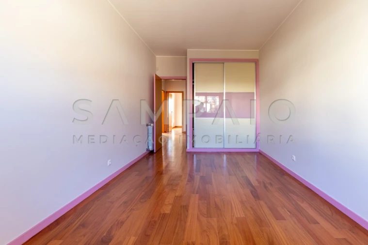 Moradia T4 para Venda em Gondomar (São Cosme), Valbom e Jovim Foto 30