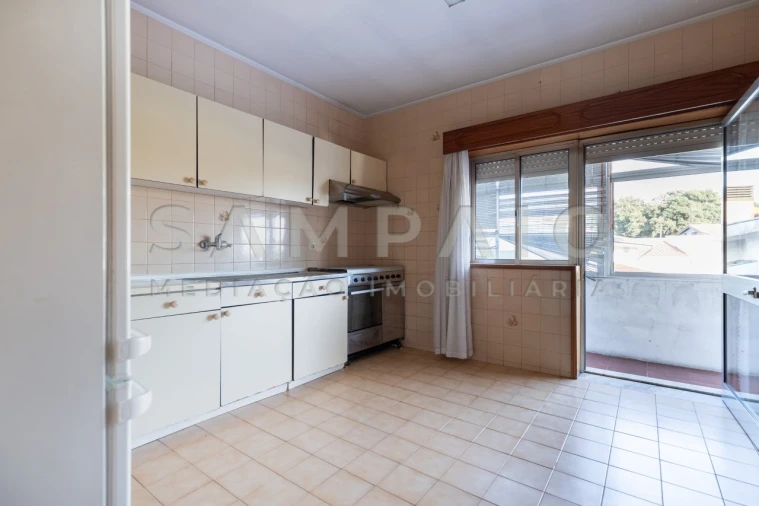 Apartamento T3 para Venda em Rio Tinto Foto 3