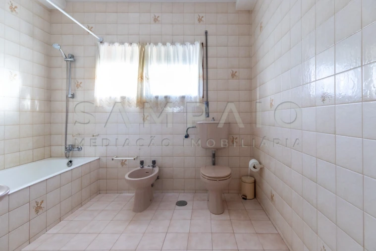 Apartamento T3 para Venda em Rio Tinto Foto 7