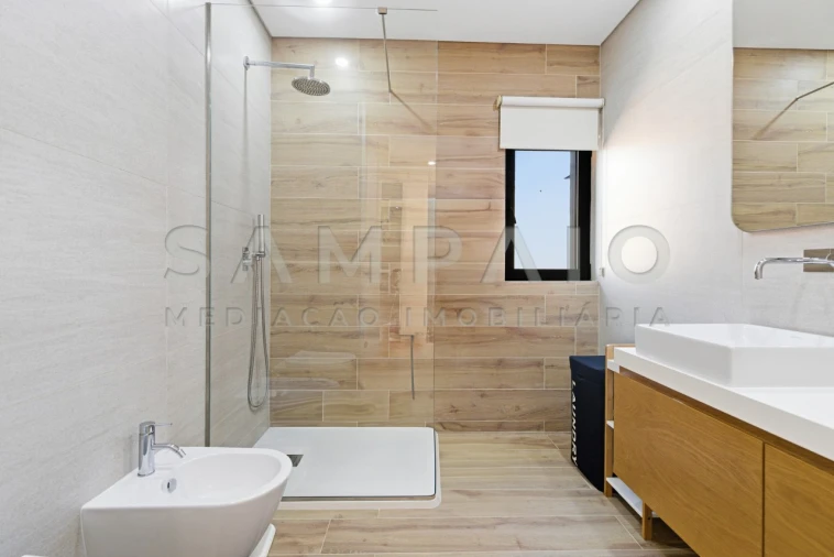 Moradia T3 para Venda em Gondomar (São Cosme), Valbom e Jovim Foto 24