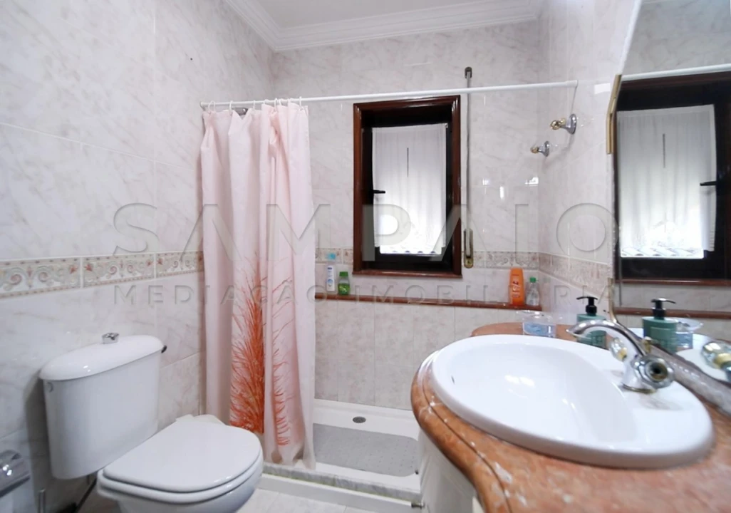 Moradia T6 para Venda em Gondomar (São Cosme), Valbom e Jovim Foto 24