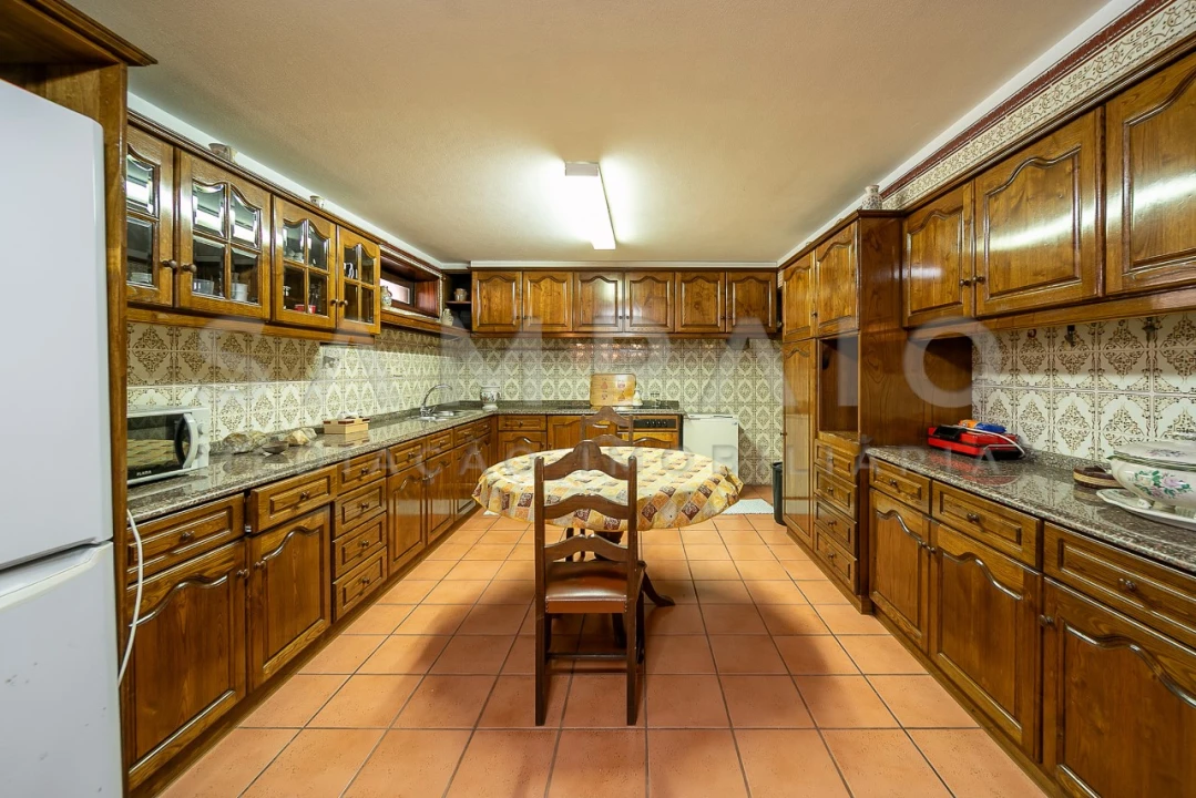 Moradia T6 para Venda em Gondomar (São Cosme), Valbom e Jovim Foto 31