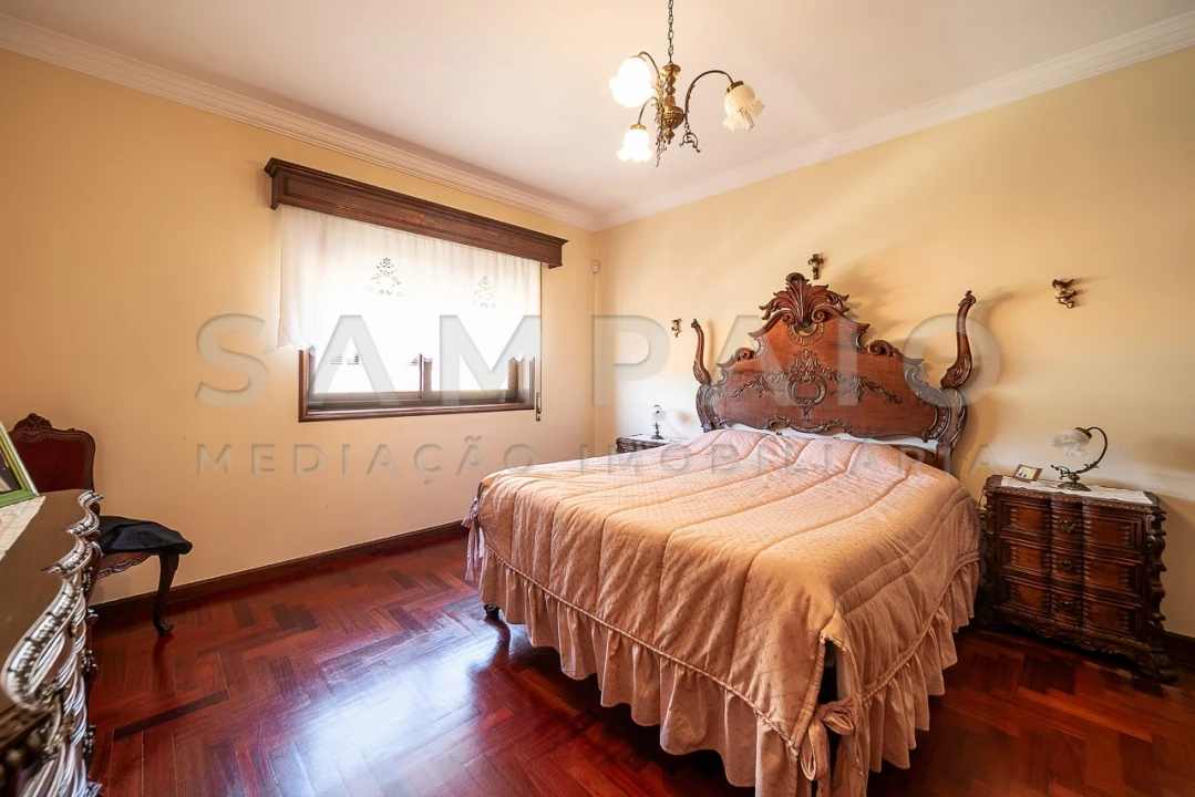 Moradia T6 para Venda em Gondomar (São Cosme), Valbom e Jovim Foto 37