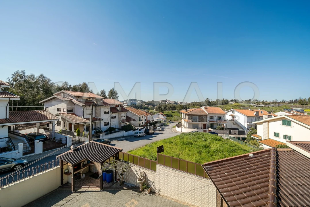 Moradia T6 para Venda em Gondomar (São Cosme), Valbom e Jovim Foto 48