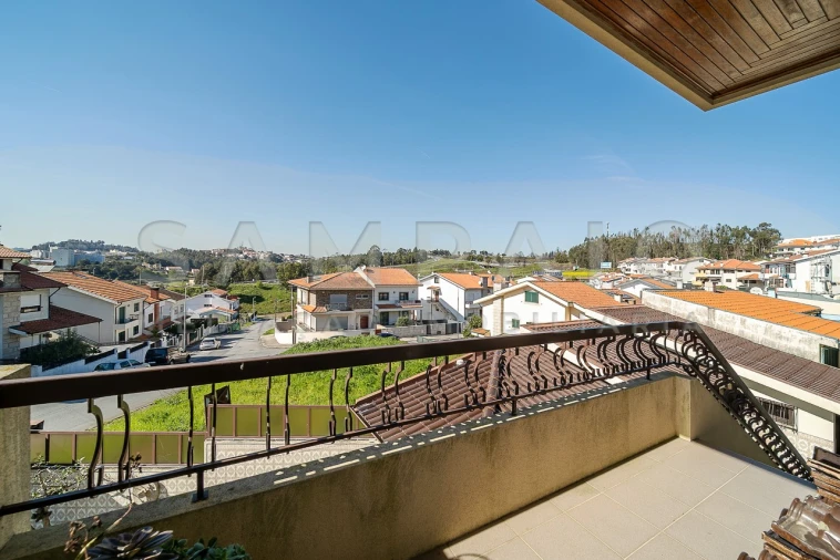 Moradia T6 para Venda em Gondomar (São Cosme), Valbom e Jovim Foto 47