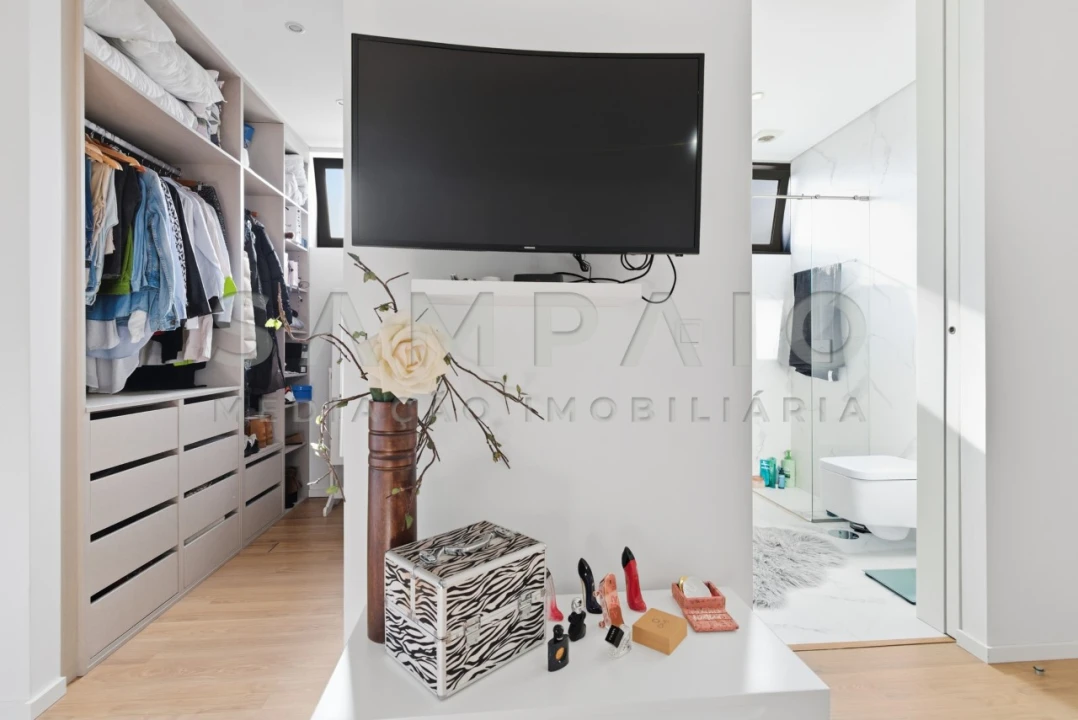 Moradia T3 para Venda em Fânzeres e São Pedro da Cova Foto 20