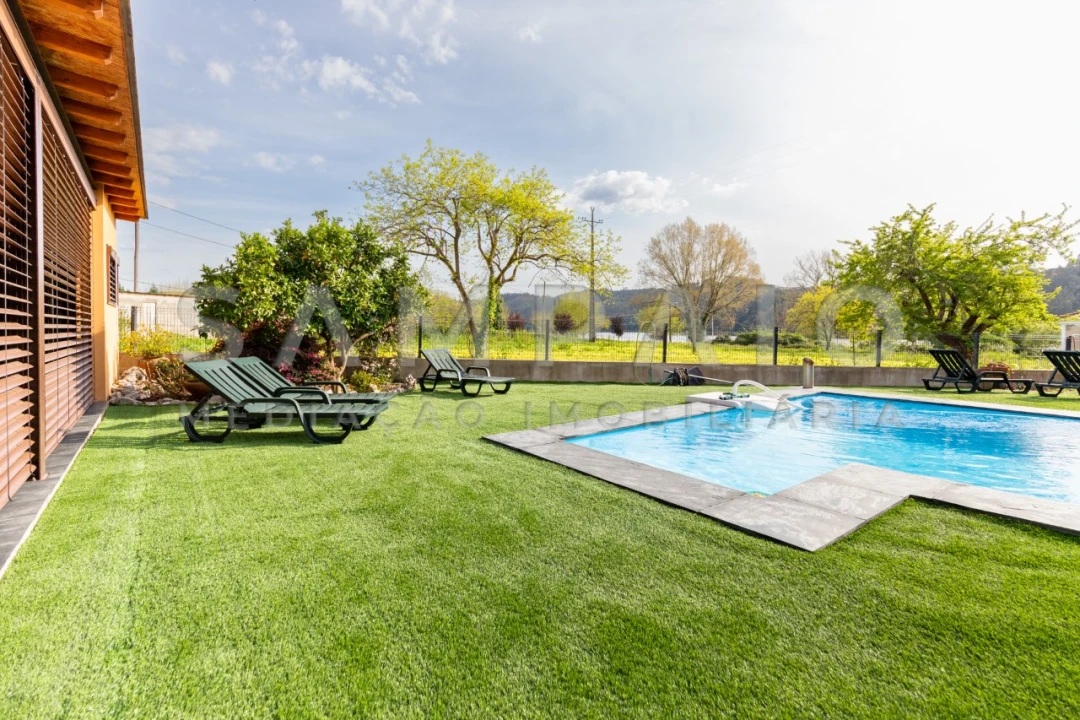 Moradia T3 para Venda em Melres e Medas Foto 54