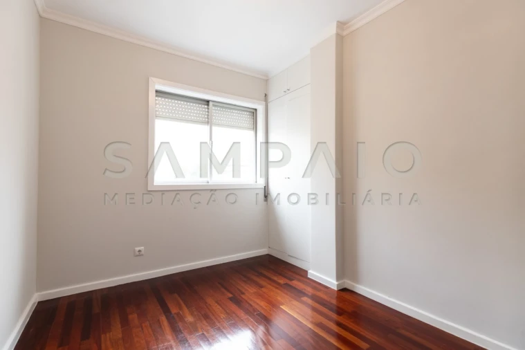 Apartamento T4 para Venda em Ramalde Foto 20