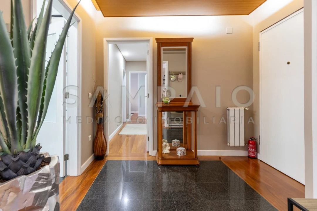 Apartamento T2 para Venda em Valongo Foto 12