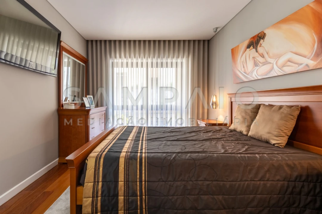 Apartamento T2 para Venda em Valongo Foto 21