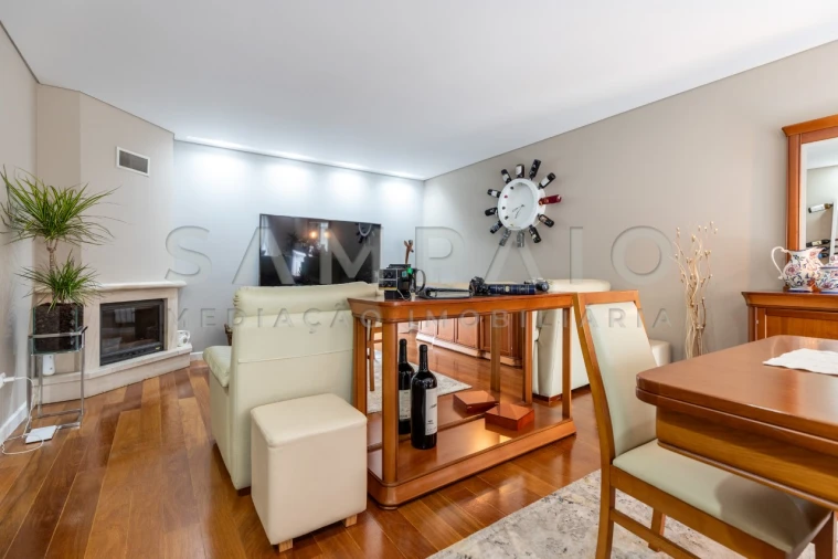 Apartamento T2 para Venda em Valongo Foto 7