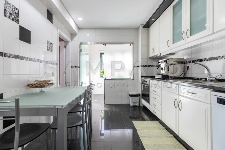 Apartamento T2 para Venda em Valongo Foto 9