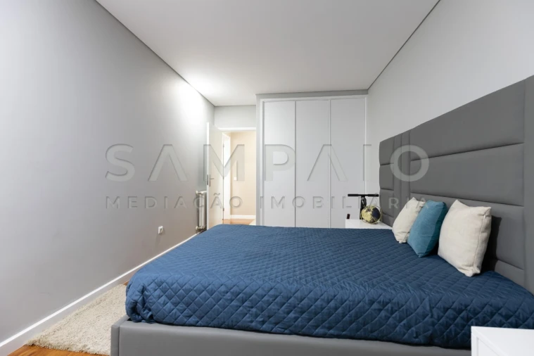 Apartamento T2 para Venda em Valongo Foto 17