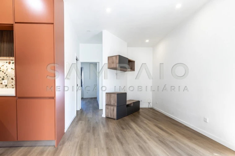 Moradia T2 para Venda em Mafamude e Vilar do Paraíso Foto 4