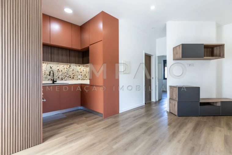 Moradia T2 para Venda em Mafamude e Vilar do Paraíso Foto 5