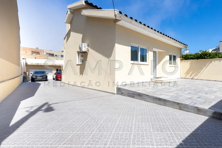 Moradia T4 para Venda em Perafita, Lavra e Santa Cruz do Bispo Foto 4