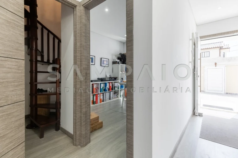 Moradia T4 para Venda em Perafita, Lavra e Santa Cruz do Bispo Foto 14