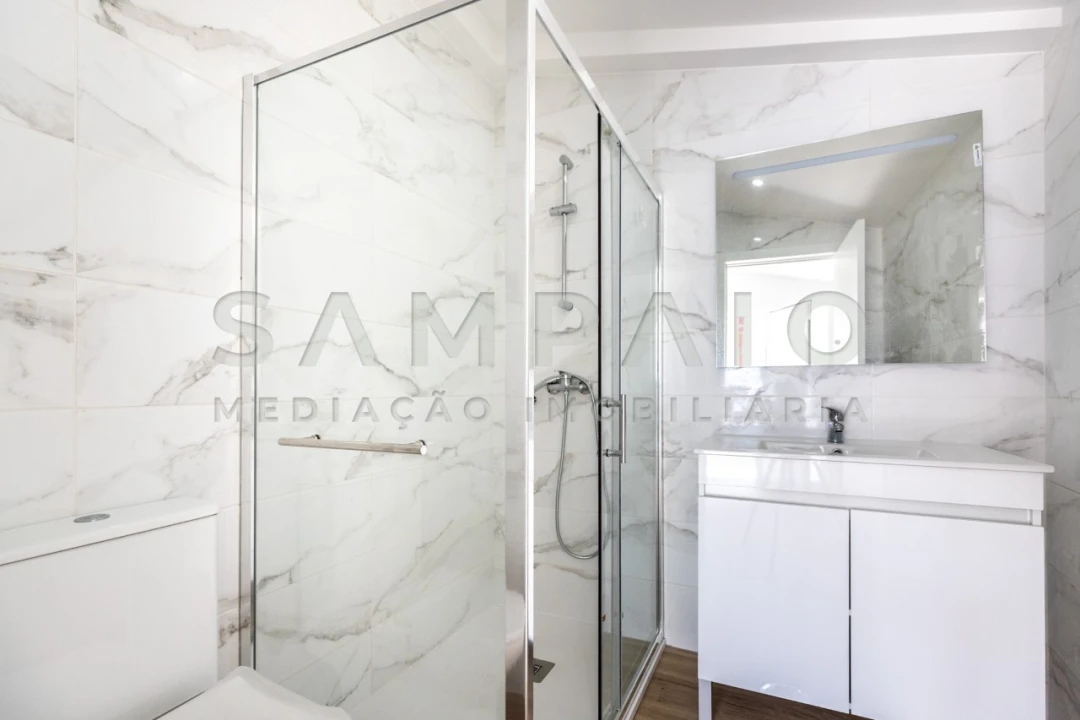 Moradia T1 para Venda em Rio Tinto Foto 9