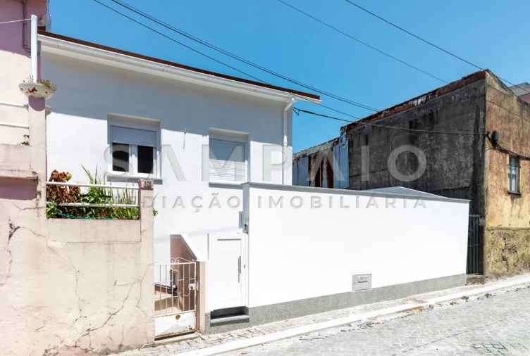 Moradia T1 para Venda em Rio Tinto